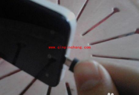 开盖绝招：小米2S如何轻松打开后盖