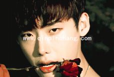 好可爱！李钟硕卖萌gif动态表情包