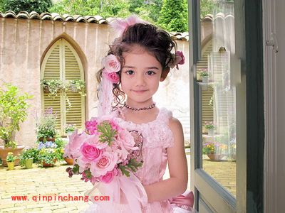 美图秀秀:黯淡照片轻松补光!