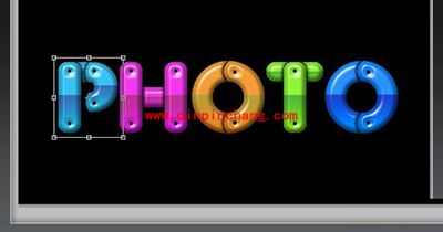 PS制作多彩文字拼接效果的方法