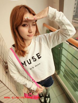 美颜相机大作战，教你6大不可或缺的自拍姿势