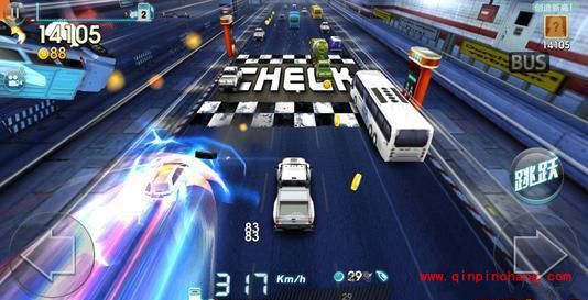 天天飞车中躲避直升机炸弹的三要点