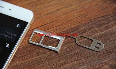 一加手机X装sim卡方法