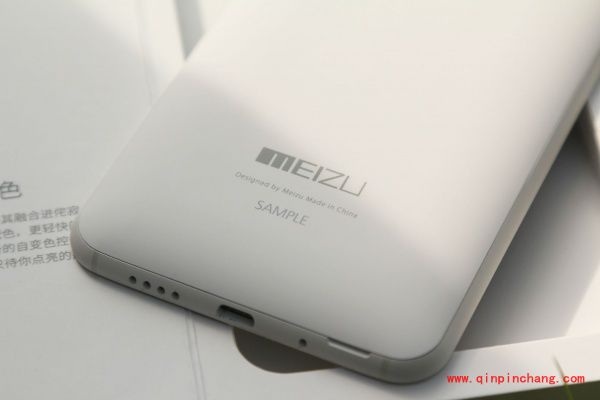 圆润讨喜!魅族MX4白色版开箱美图