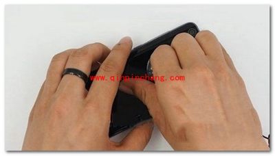 小米5手机后盖怎么打开？打开小米5手机后盖的简单方法