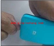 小米3后盖打不开？正确开盖方式演示