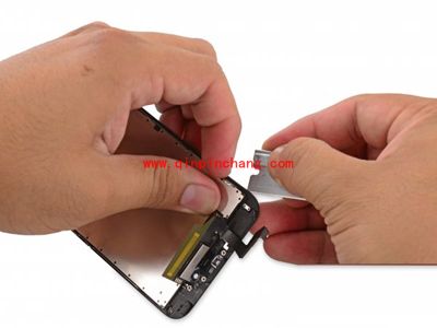 3D Touch技术如何实现？iPhone 6s屏幕拆解过程图解