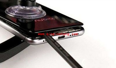 努比亚Z11 mini后盖打开图文步骤