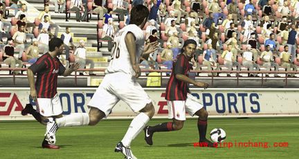 FIFA16为什么射门射不进?FIFA16怎么提高射门精确度?