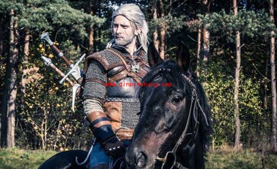 巫师3狂猎侍从不动怎么办？巫师3狂猎侍从不动BUG怎么解决？