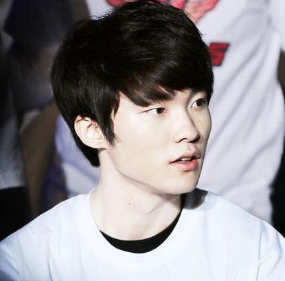 英雄联盟两个劫是哪场比赛？Faker火影成名战介绍